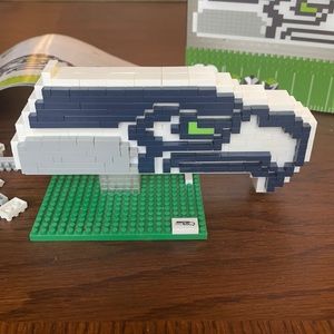 Seahawks building set